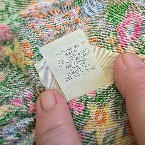 60s Tiffany Loungewear Classic Retro Colors Floral Bib Dress Pockets Sundress M - Picture 15 of 16